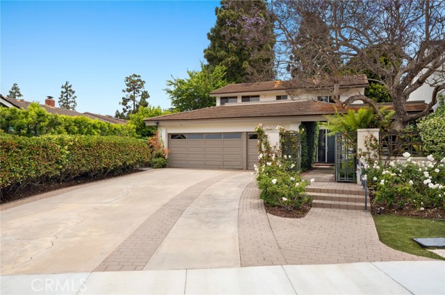 6 Rue Marseilles, Newport Beach CA: https://media.crmls.org/medias/377a076a-9f41-42ac-8489-1ebbe90cf1e8.jpg