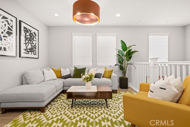 Detail Gallery Image 11 of 27 For 90 Rockinghorse, Irvine,  CA 92602 - 4 Beds | 4/1 Baths