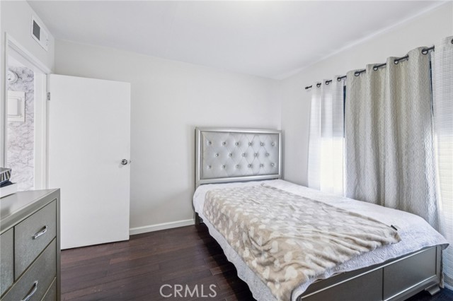 Detail Gallery Image 12 of 27 For 312 N Louise St #210,  Glendale,  CA 91206 - 2 Beds | 2 Baths