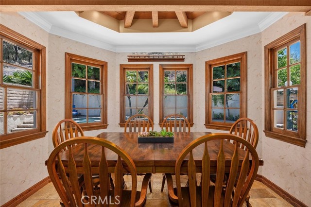 25572 Orchard Rim Ln, Lake Forest CA: https://media.crmls.org/medias/377b2cd6-fd56-468d-9daf-bc55fd67f71f.jpg