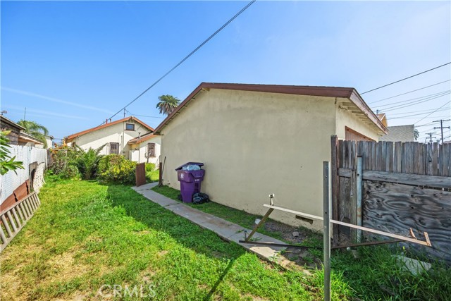 Detail Gallery Image 12 of 20 For 2173 Olive, Long Beach,  CA 90806 - 3 Beds | 1 Baths