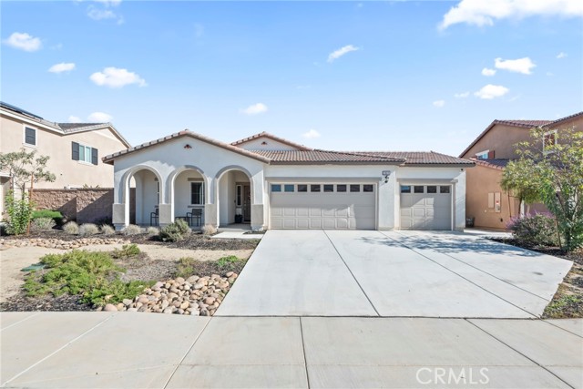 Detail Gallery Image 5 of 59 For 26616 Baneberry Ct, Menifee,  CA 92585 - 4 Beds | 3 Baths