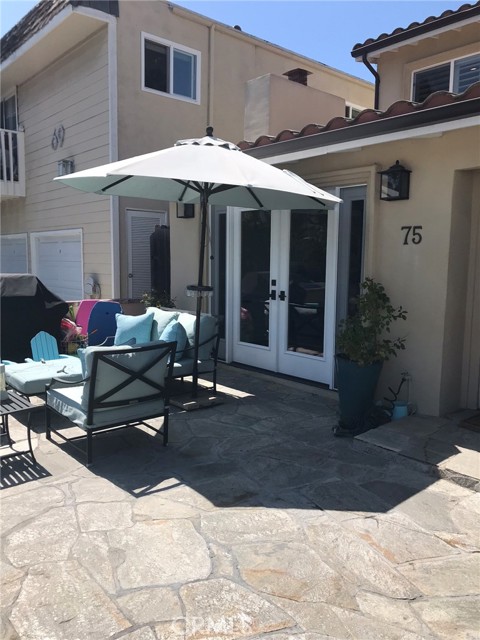 Detail Gallery Image 27 of 29 For 75 Claremont, Long Beach,  CA 90803 - 4 Beds | 4 Baths