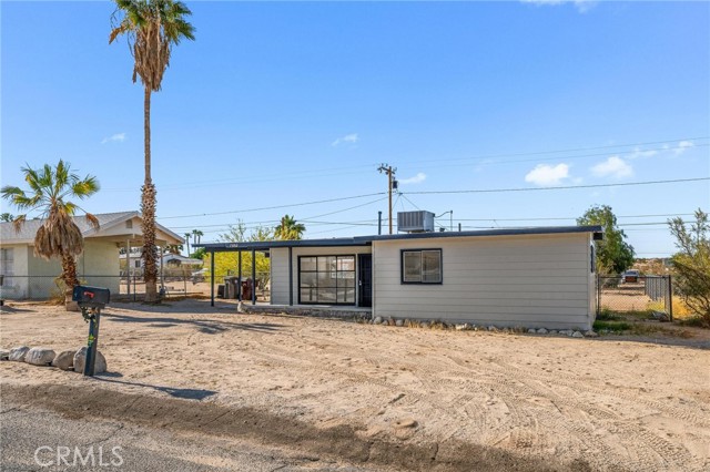Detail Gallery Image 1 of 1 For 73952 Gorgonio Dr, Twentynine Palms,  CA 92277 - 2 Beds | 1 Baths