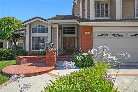 7608 E BRIARCREST Lane, Orange CA: https://media.crmls.org/medias/377c7cc2-753a-468f-8e70-0503106c0761.jpg