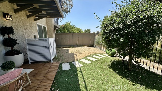 Detail Gallery Image 28 of 38 For 11467 Tampa Ave #154,  Porter Ranch,  CA 91326 - 3 Beds | 3 Baths
