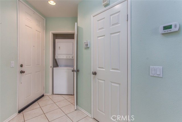 Detail Gallery Image 21 of 21 For 27009 Channel Ln #2,  Valencia,  CA 91355 - 2 Beds | 2 Baths