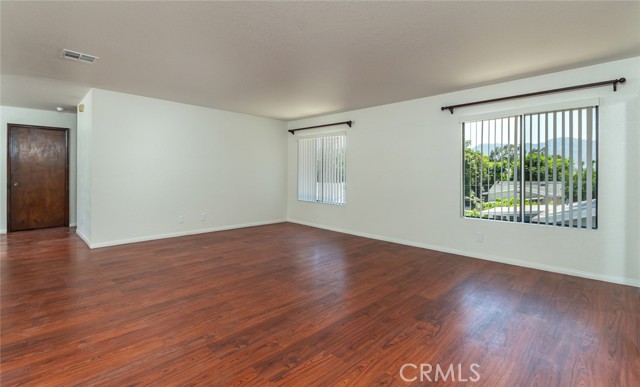 Detail Gallery Image 4 of 37 For 414 Irving Ave #2,  Glendale,  CA 91201 - 2 Beds | 2 Baths