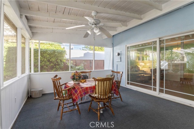 Detail Gallery Image 30 of 34 For 8811 Hayvenhurst Ave, North Hills,  CA 91343 - 4 Beds | 2 Baths