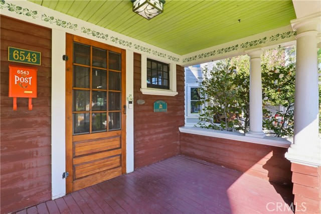 6543 Washington Avenue, Whittier CA: https://media.crmls.org/medias/377f1913-920c-49bb-8a6e-455c72666567.jpg