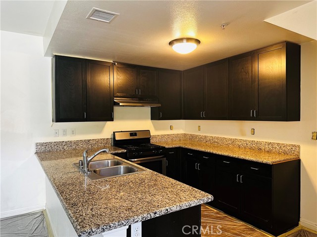 Detail Gallery Image 4 of 6 For 275 W Center, Covina,  CA 91723 - 24 Beds | 24 Baths