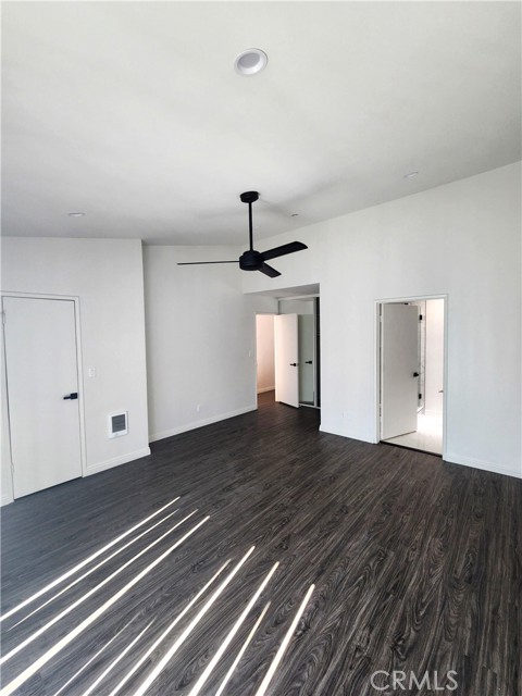 Detail Gallery Image 15 of 19 For 120 S Francisca Ave #6,  Redondo Beach,  CA 90277 - 2 Beds | 2 Baths