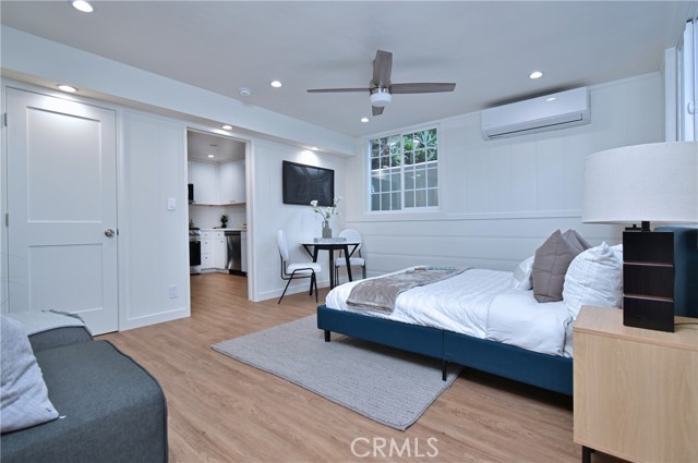 Detail Gallery Image 32 of 51 For 11042 Fruitland Dr, Studio City,  CA 91604 - 3 Beds | 4 Baths