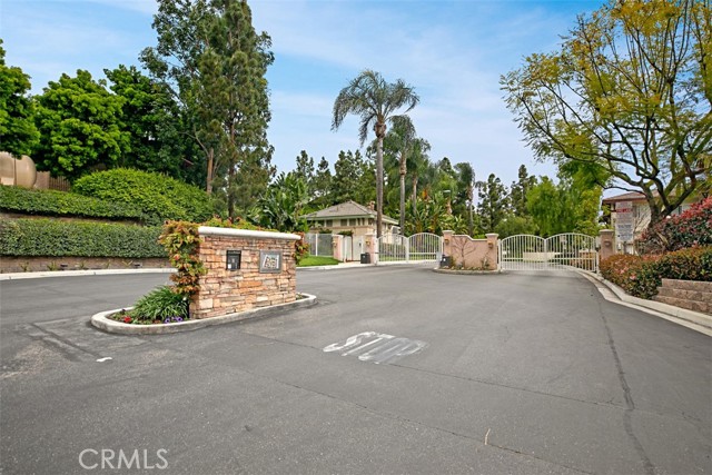 Detail Gallery Image 5 of 11 For 33 Sobrante, Aliso Viejo,  CA 92656 - 2 Beds | 2/1 Baths
