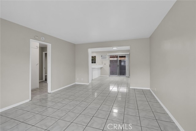 Detail Gallery Image 11 of 27 For 1302 W Lido Pl #2,  Anaheim,  CA 92801 - 2 Beds | 1 Baths