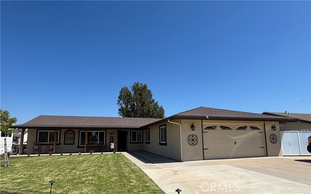 Detail Gallery Image 2 of 2 For 4921 Bluff St, Norco,  CA 92860 - 3 Beds | 2 Baths