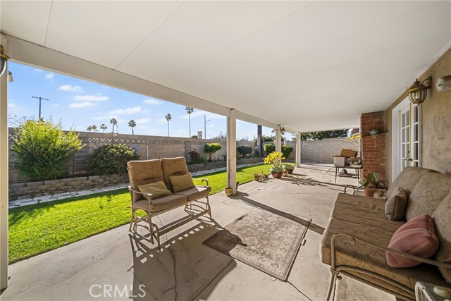 Detail Gallery Image 25 of 39 For 4024 E Del Valle, Orange,  CA 92869 - 5 Beds | 3 Baths