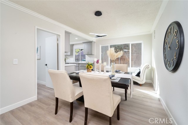 Detail Gallery Image 4 of 20 For 1170 Valley Spring, Colton,  CA 92324 - 3 Beds | 2 Baths