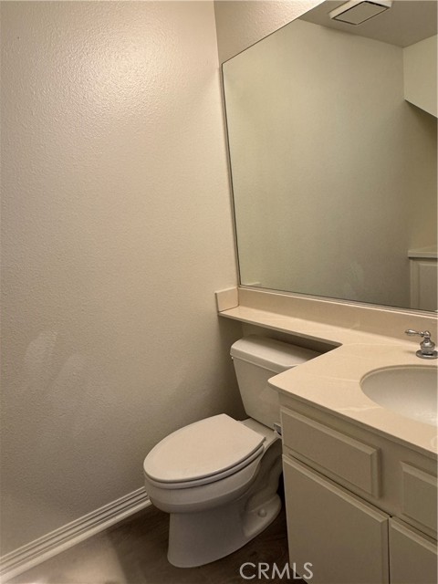 Detail Gallery Image 7 of 20 For 27 Alcoba, Irvine,  CA 92614 - 3 Beds | 2/1 Baths