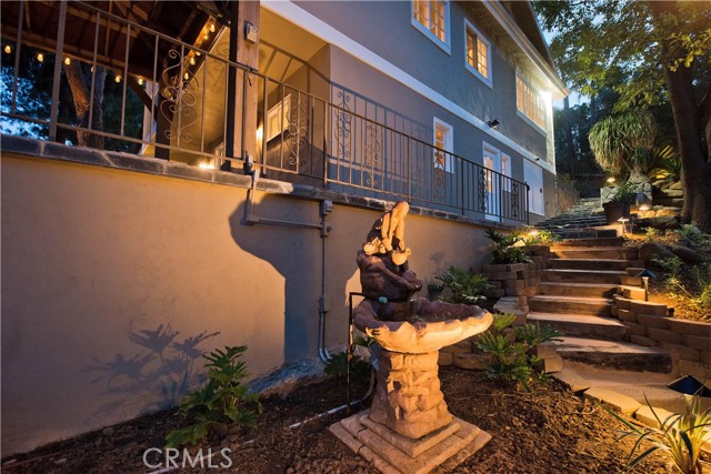 Detail Gallery Image 51 of 54 For 22757 Plummer St, Chatsworth,  CA 91311 - 3 Beds | 3 Baths