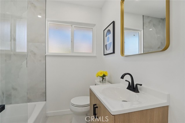 Detail Gallery Image 16 of 36 For 16817 Index St, Granada Hills,  CA 91344 - 4 Beds | 2 Baths