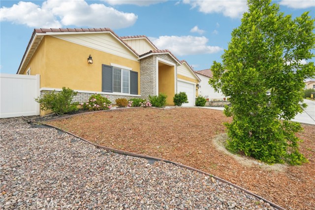 128 Chumash, Perris CA: https://media.crmls.org/medias/37853d99-3fab-4015-8e3b-664367fa4c81.jpg