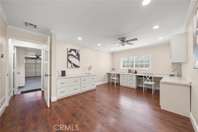400 Campdell Street, Playa del Rey CA: https://media.crmls.org/medias/37864670-d0f1-46c7-8f6e-d2848f3349e7.jpg