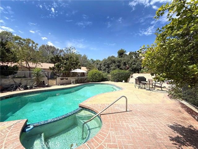 1929 Coban Road, La Habra Heights CA: https://media.crmls.org/medias/37876119-9f90-4b99-b8b6-74cb4148d558.jpg