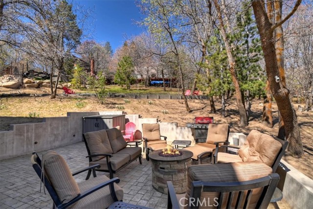 Detail Gallery Image 21 of 26 For 27994 W Shore, Lake Arrowhead,  CA 92352 - 3 Beds | 2 Baths
