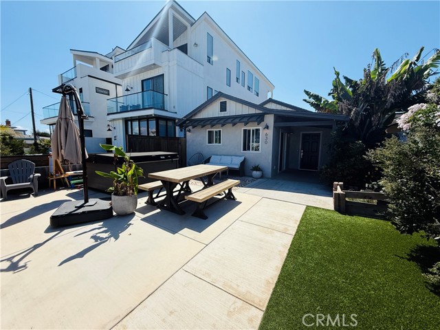 630 Indianapolis Avenue, Huntington Beach CA: https://media.crmls.org/medias/378840a1-74d5-415f-ba36-5f2382d8d86b.jpg