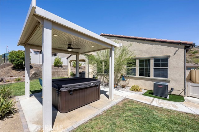 11537 Alton Drive, Corona CA: https://media.crmls.org/medias/3788c5f8-0497-4954-876a-94cb3d4ee7b1.jpg