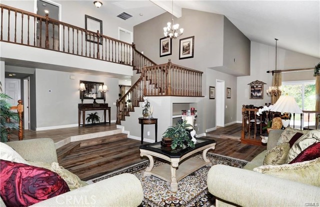 Detail Gallery Image 2 of 12 For 3940 San Antonio Rd, Yorba Linda,  CA 92886 - 5 Beds | 3 Baths