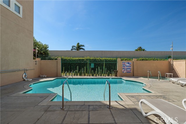 Detail Gallery Image 37 of 46 For 5142 Warner Ave #209,  Huntington Beach,  CA 92649 - 2 Beds | 2 Baths