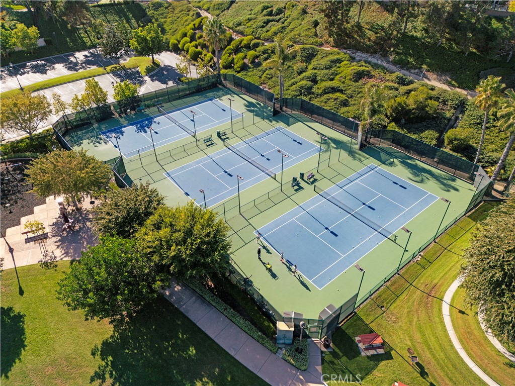 https://media.crmls.org/medias/3789e088-244c-44b1-8be1-bbe7c6c945fe.jpg?preset=X-Large