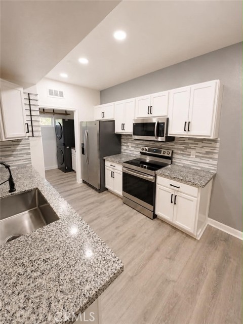 Front Image Thumbnail for CRSW26181577