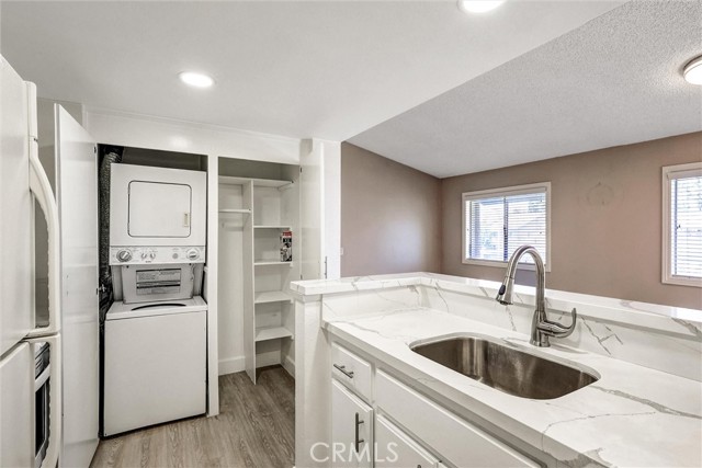 Detail Gallery Image 11 of 35 For 3642 Oak Creek Dr #D,  Ontario,  CA 91761 - 2 Beds | 2 Baths