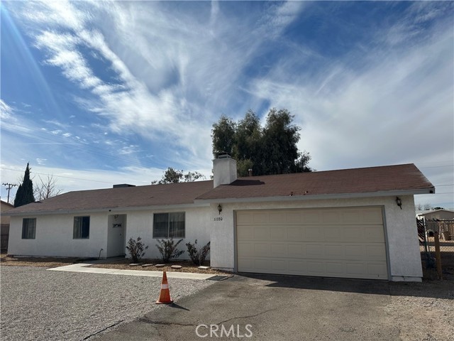 11780 Jamacha Road, Apple Valley CA: https://media.crmls.org/medias/378c98ba-37c8-4ec5-8916-81ef2322301b.jpg