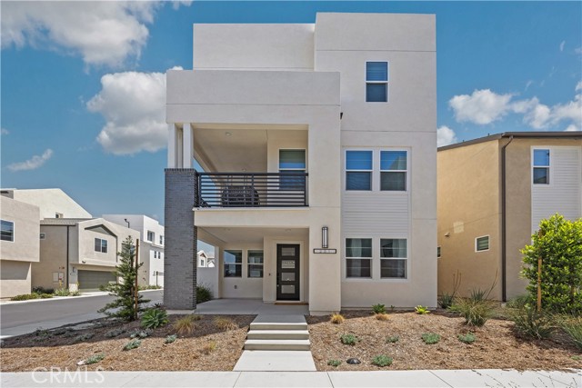 Detail Gallery Image 2 of 72 For 251 Tank, Irvine,  CA 92618 - 4 Beds | 3/1 Baths
