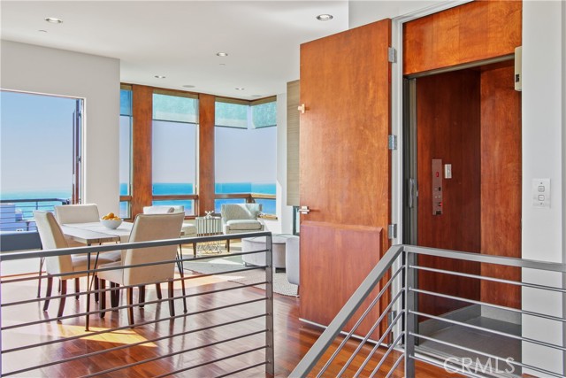 3212 Alma Avenue, Manhattan Beach, California 90266, 3 Bedrooms Bedrooms, ,3 BathroomsBathrooms,Residential,Sold,Alma,SB21214161