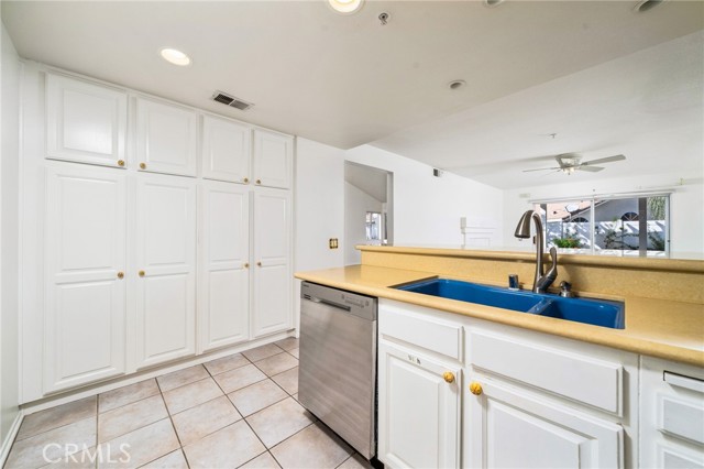 Detail Gallery Image 50 of 66 For 1534 Classico Way, Corona,  CA 92882 - 3 Beds | 2/1 Baths
