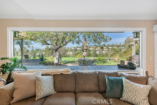 Detail Gallery Image 11 of 50 For 11431 Porter Valley, Porter Ranch,  CA 91326 - 3 Beds | 2 Baths