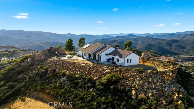 Detail Gallery Image 8 of 34 For 39472 Vista Del Bosque, Murrieta,  CA 92562 - 3 Beds | 2 Baths