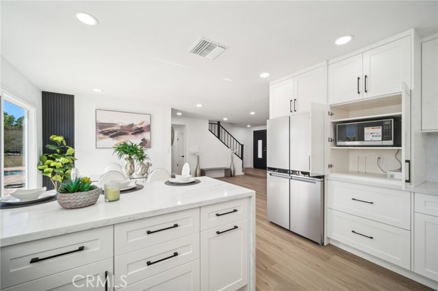 19040 Celtic Street, Porter Ranch CA: https://media.crmls.org/medias/378d7d7d-8405-4912-982b-51bf73a71605.jpg
