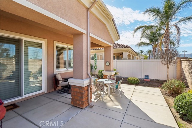 1665 Camino Sueno, Hemet CA: https://media.crmls.org/medias/378d9399-5058-4ba9-9729-d57932c0f9c1.jpg