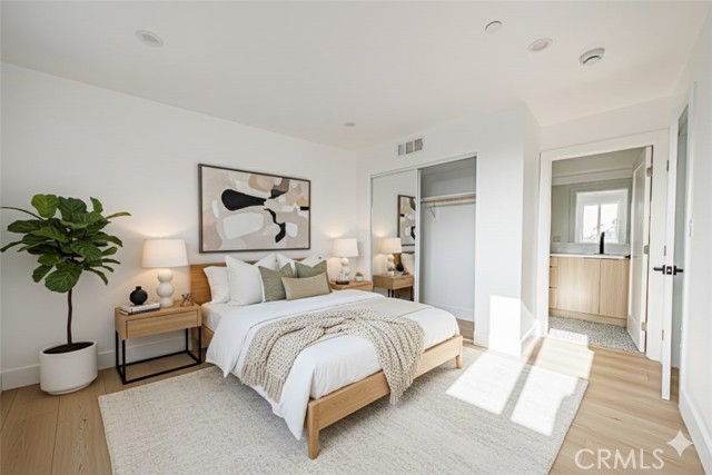 Detail Gallery Image 6 of 43 For 13461 Beach Ave, Marina Del Rey,  CA 90292 - – Beds | – Baths