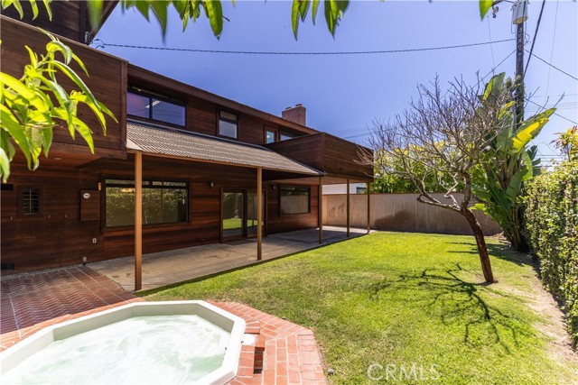 Detail Gallery Image 35 of 78 For 2405 Tustin Ave, Costa Mesa,  CA 92627 - 5 Beds | 4/1 Baths