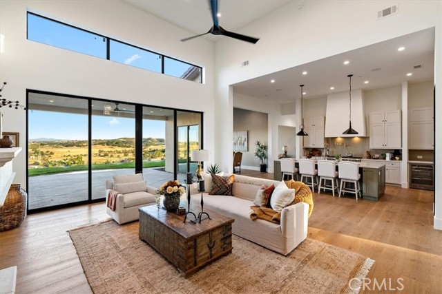 1755 Burnt Rock Way, Templeton CA: https://media.crmls.org/medias/378f6b76-260e-42e3-8a99-76b46d4b5d63.jpg