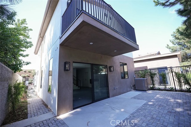 Detail Gallery Image 5 of 69 For 8034 ,036,038 Fair Ave, Sun Valley,  CA 91352 - 8 Beds | 8 Baths