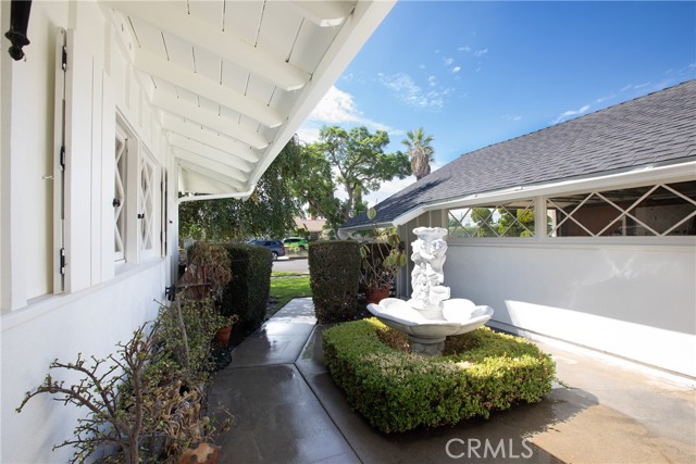 Detail Gallery Image 4 of 7 For 10641 La Dona Drive, Garden Grove,  CA 92840 - 3 Beds | 2 Baths