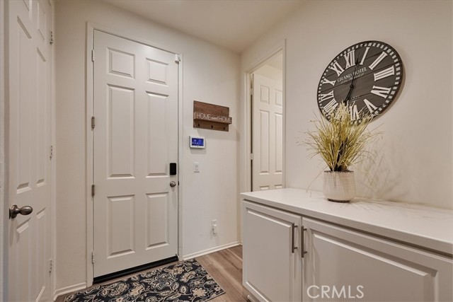 Detail Gallery Image 12 of 45 For 11819 Everly Dr, Corona,  CA 92883 - 3 Beds | 2/5 Baths